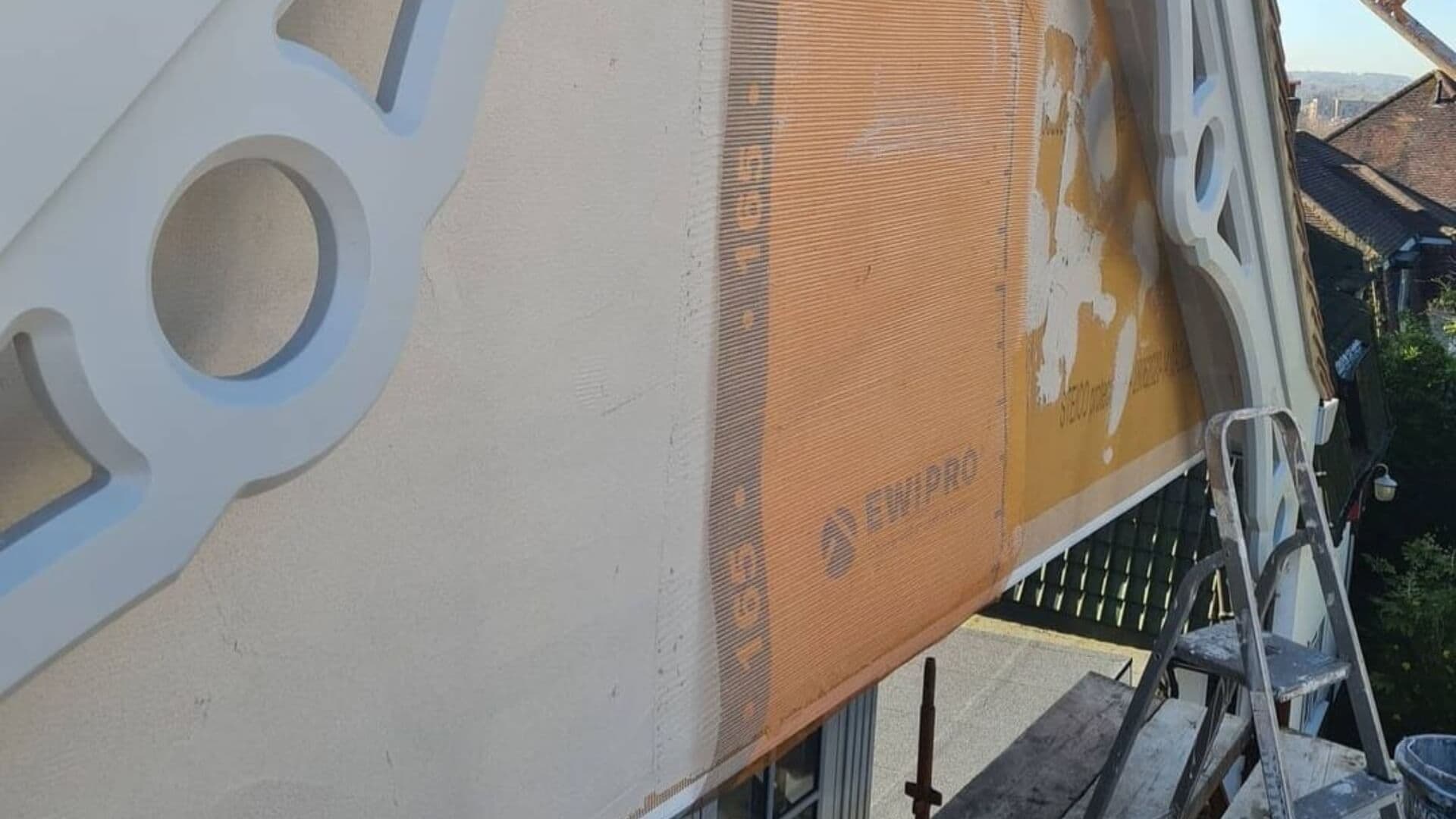 JDK Plastering - Professional work showcase featuring external wall insulation and rendering projects